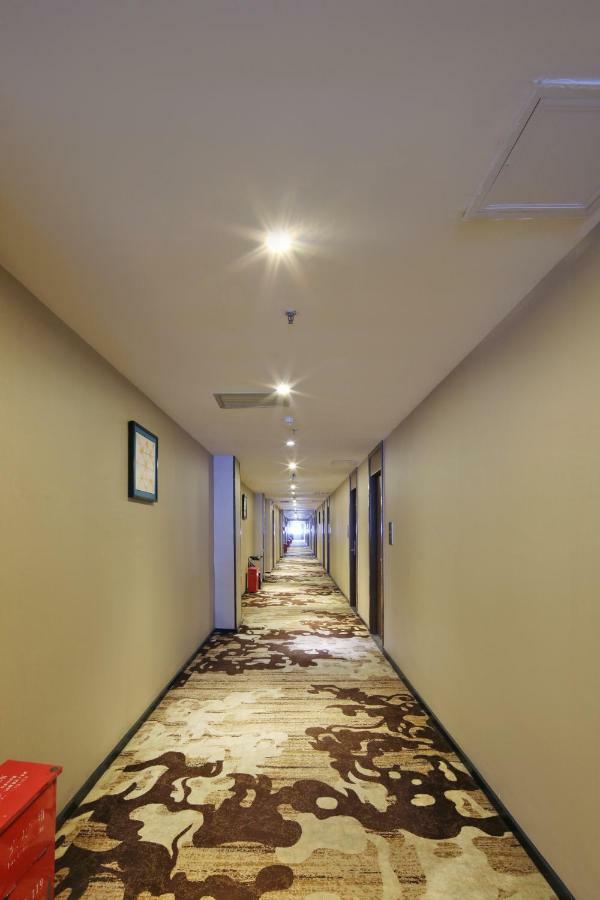 Insail Hotels Railway Station Canton Extérieur photo